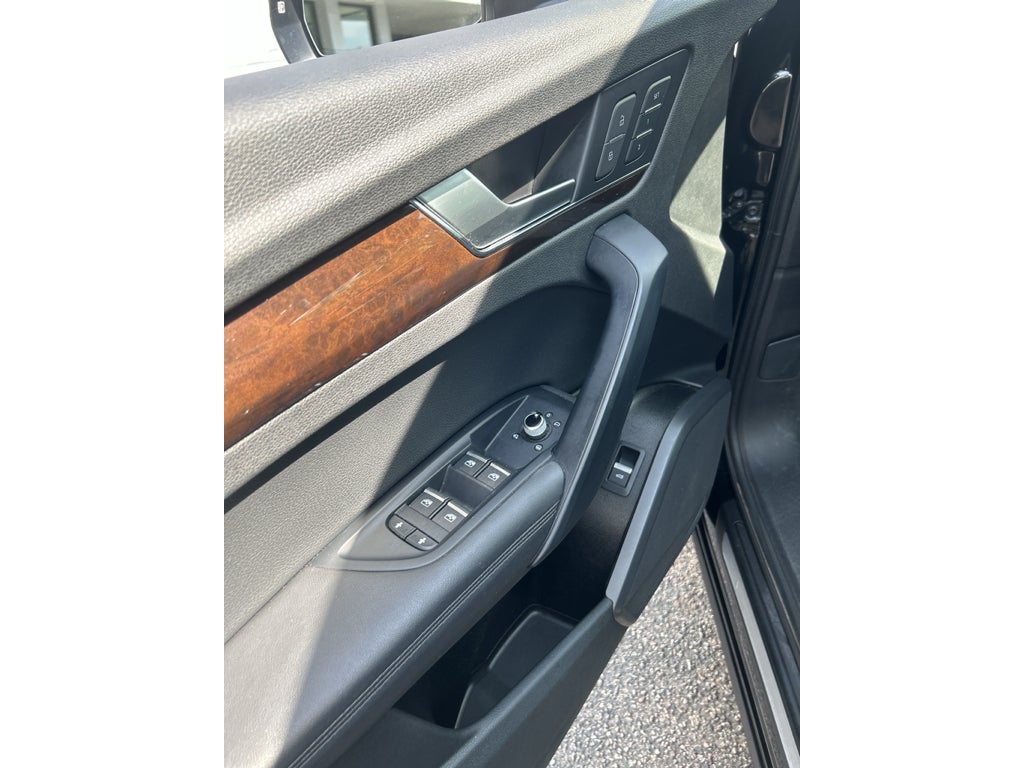 2019 Audi Q5 Premium Plus